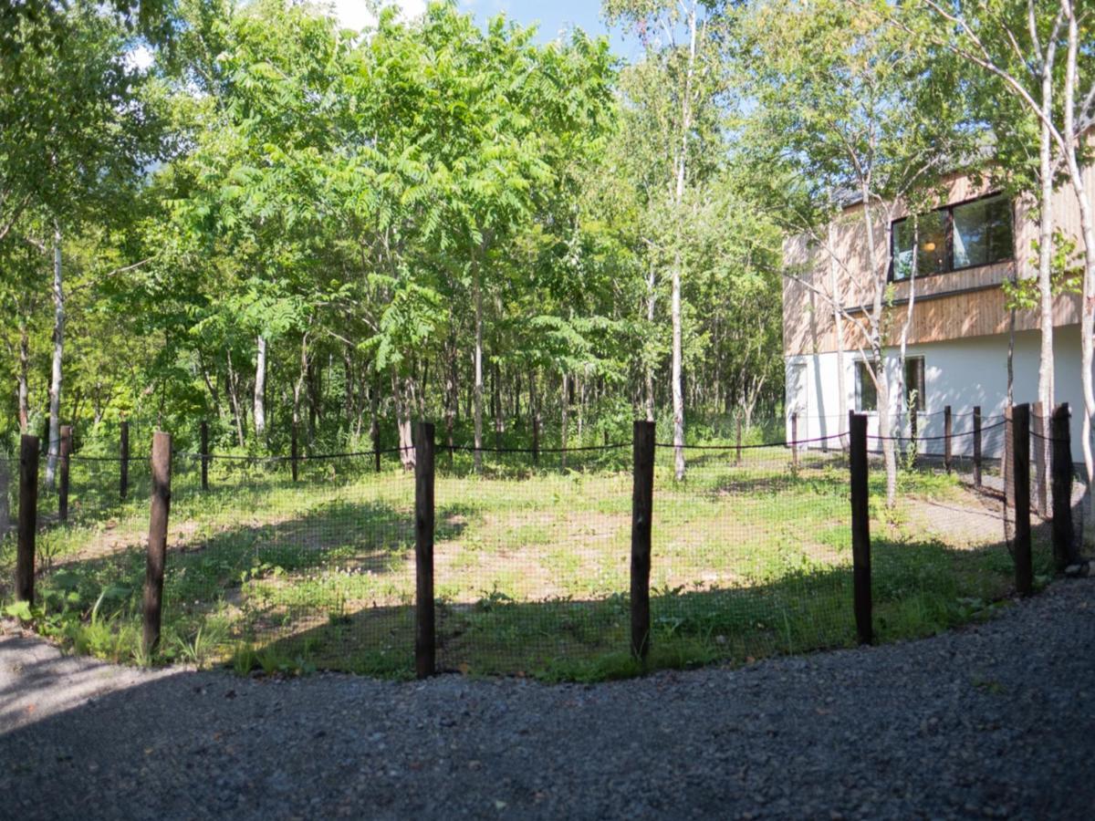 Гостьовий будинок Coboushi ハナレ Нісеко Екстер'єр фото